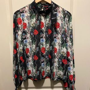 Forever21 Floral Blouse with Lace Van Dyke Collar